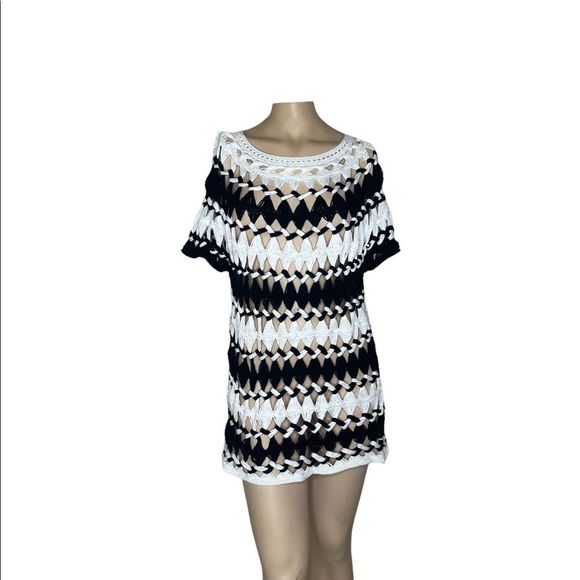 Chicot’s sz S/M crotchet blouse or swimsuit coverup - Picture 1 of 13